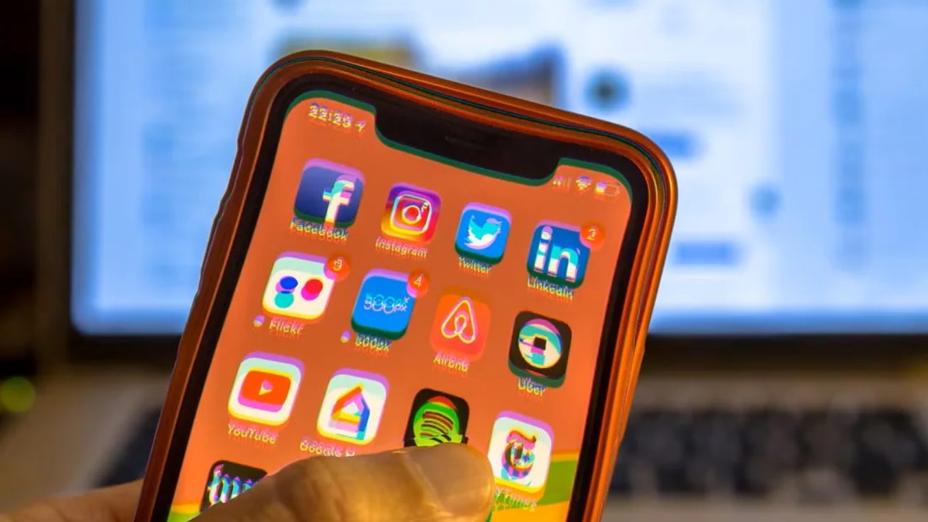 7 ways to solve the problem of your mobile screen flickering